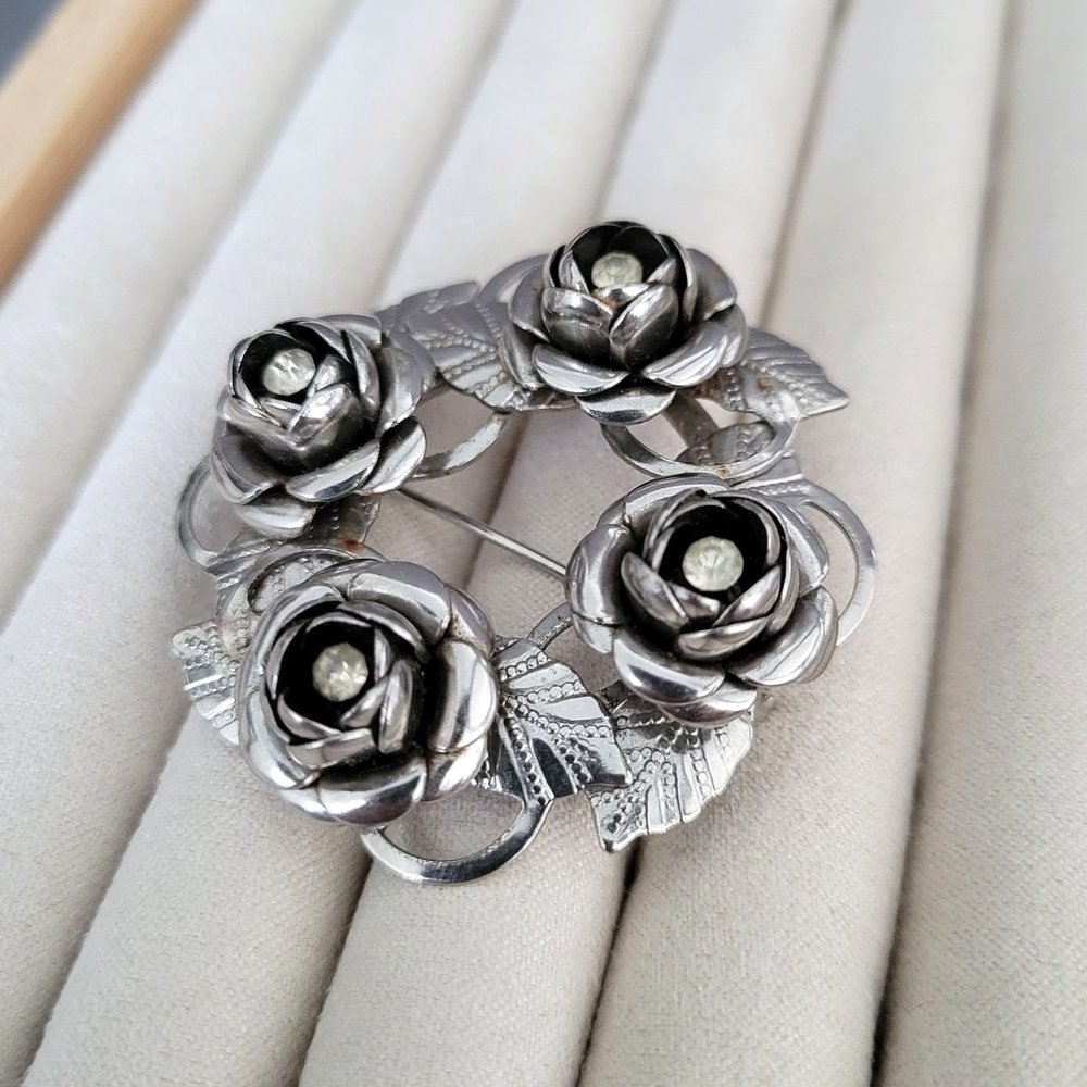 Wreath of Roses Domed Brooch Pin Silver Tone Floral Flowers Rhinestone Centers